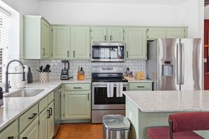 Fridge, microwave, oven, stovetop - Upscale Escape • Pool, Hot Tub, Game Room, Firepit (San Antonio)