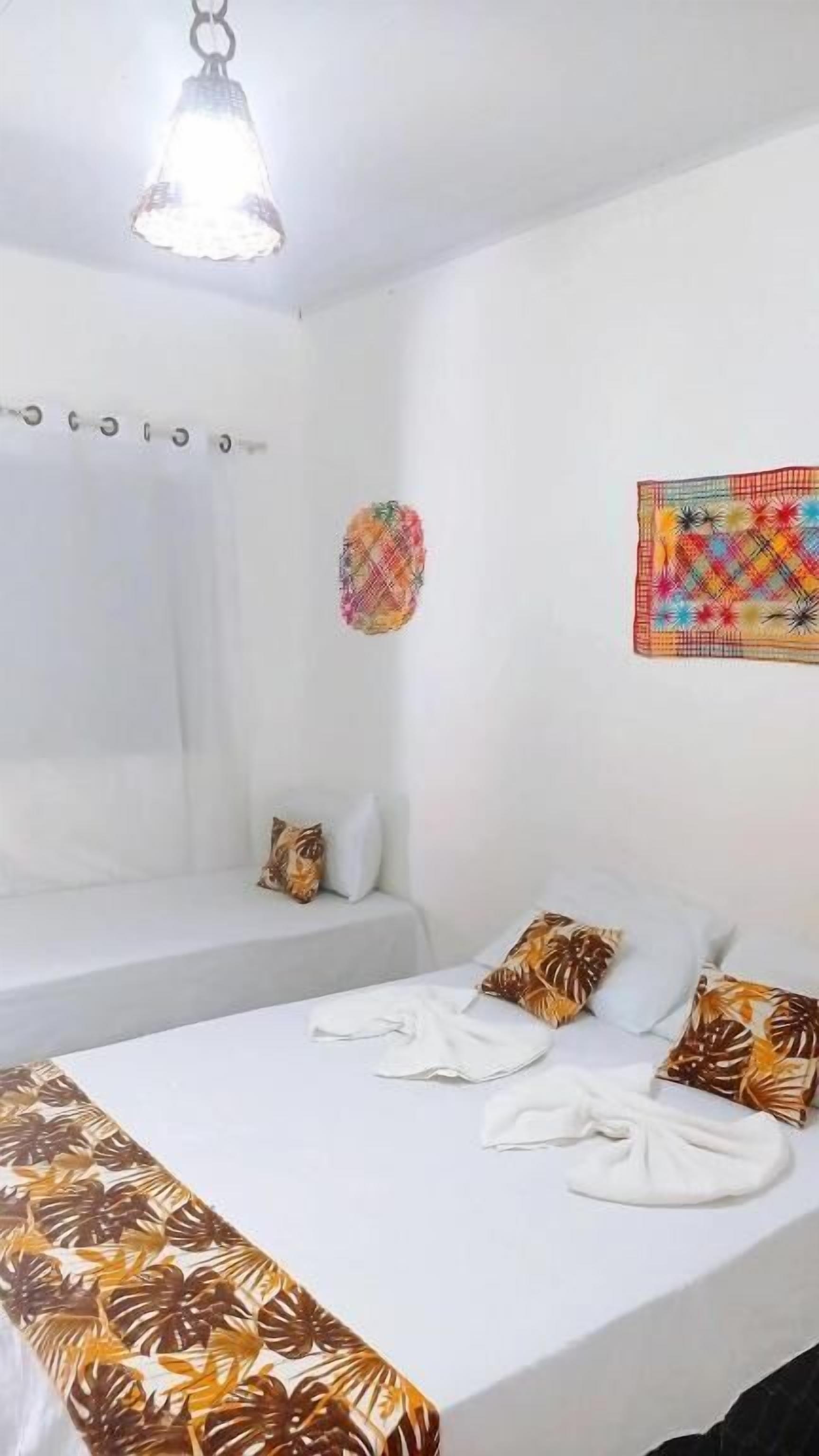 Dreibettzimmer, Veranda, Poolblick | Kostenloses WLAN