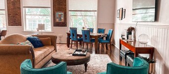 3 Suite Downtown Building w/Private Rooftop+Patio