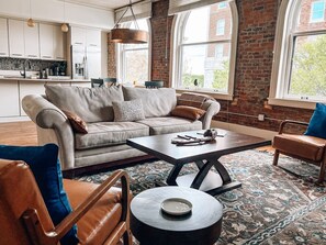 Smart TV, video games, stereo