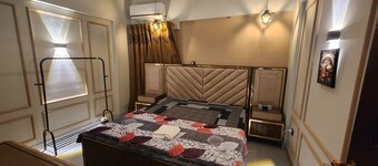 Perfect 1-bedroom apartment with AC in lovely Karachi
Launge Area Living Room