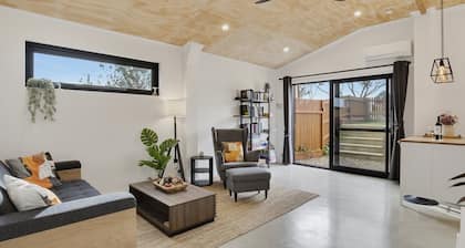 The Studio | A Slower Stay in Normanville | 5 Mins to the Beach