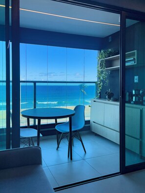 Interior - Oceanfront apartment with an amazing rooftop. (Salvador)