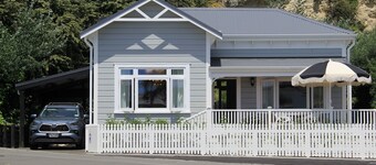 Seapoint Cottage, Luxury Accommodation