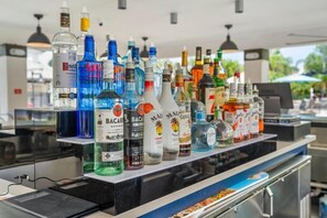 Bar (in der Unterkunft)