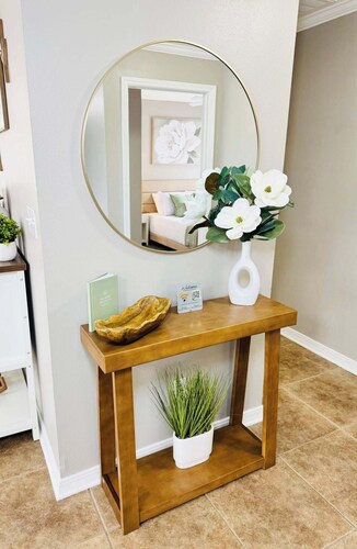 The White Magnolia - Clean & Cozy Retreat!