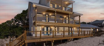 High Point Hideaway on the Sand Dunes - Unit 2