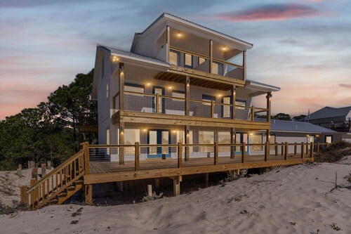 High Point Hideaway on the Sand Dunes - Unit 3