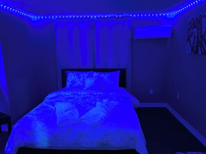 1 bedroom, free WiFi, bed sheets - Modern independent studio with parking included (Jacksonville)