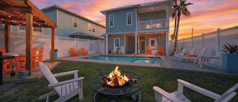 Hus (4 Bedrooms) | Terrass/Patio