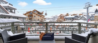 Blue Mesa Lodge 20B by Avantstay Prime Ski Access Condo Steps to Gondola, Lifts, & Dining