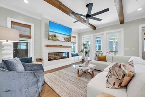 Smart TV, fireplace, offices - Prescription for Paradise by Stay on 30a (Santa Rosa Beach)