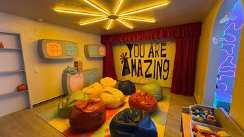 House, 1 Bedroom, Terrace, Garden View | Children’s area