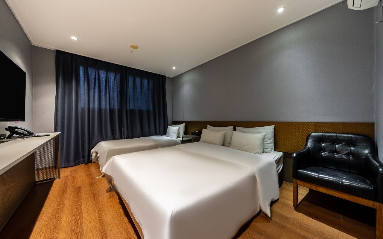 Kamar Twin | Wi-Fi gratis