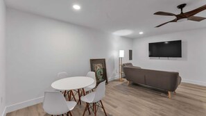 Interior - 1BR Historic District Guest Home w/ King Bed (Lakeland)