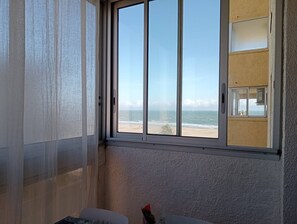 Interior - T2 Apartment in the Heart of Canet, Steps from the Beach, AC – 4ARAX4 (CANET PLAGE)