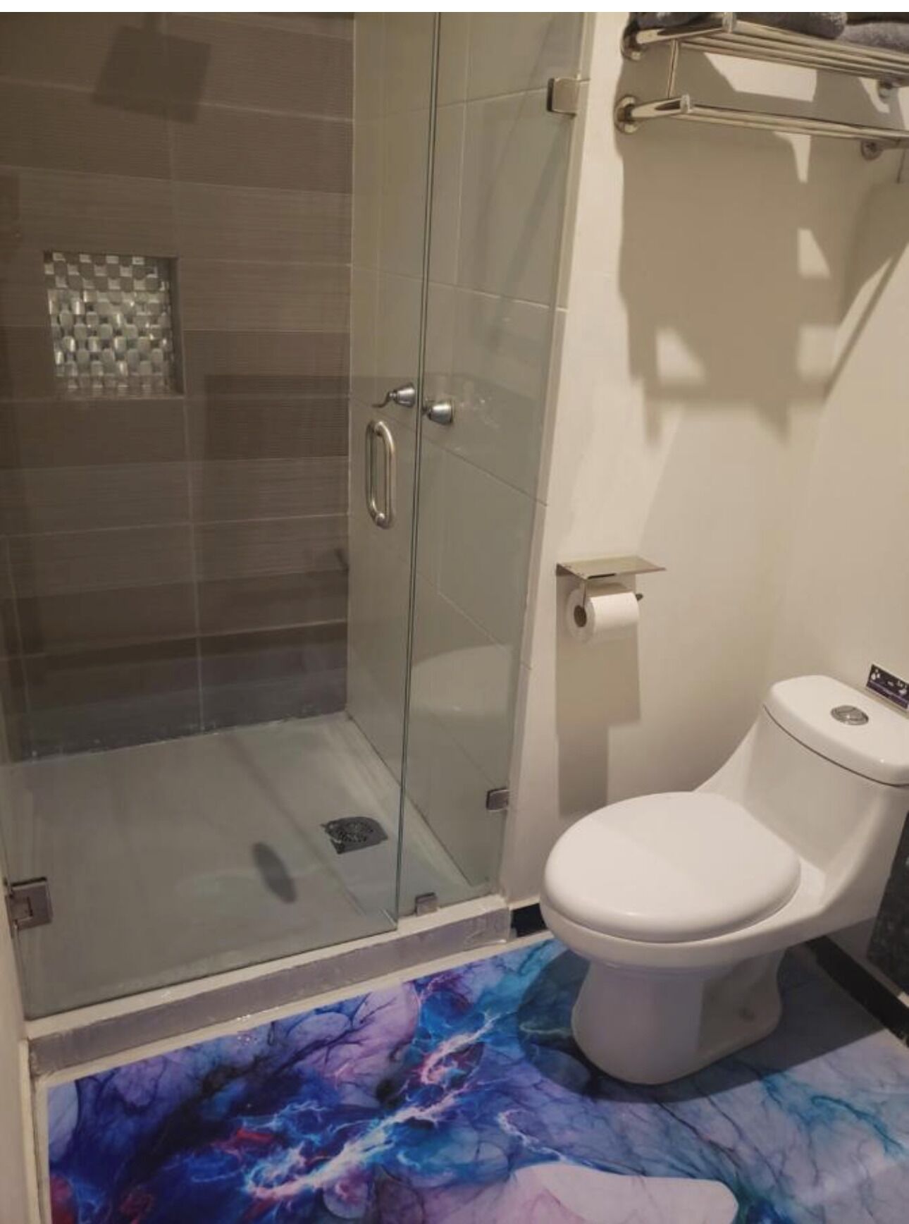 Executive Loft | Bathroom