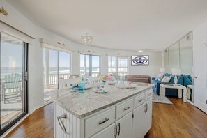 Interior - Panorama Beach House Unit A Downstairs Level Only Gulf Front (Panama City Beach)