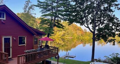 Sunny Waterfront Cottage with Boats and Fun Lake Toys!