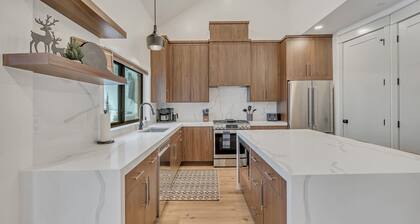 The Overlook - At Powder Mountain