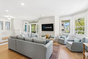 Interior - Bayberry House- 11BR/9BA in Ocean City NJ (Ocean City)