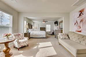 5 bedrooms, iron/ironing board, WiFi, bed sheets