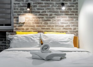 Fer et planche à repasser, Wi-Fi, draps fournis