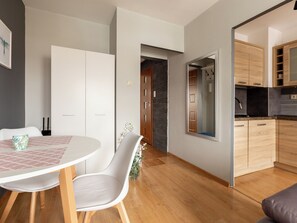 Dining - Reda Cozy Nest Apartment (Reda)