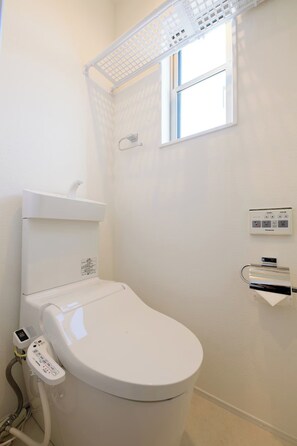 Villa, 2 Bedrooms, Private Pool | Bathroom | Eco-friendly toiletries - POOL VILLA Mito (Mito)