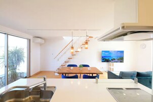 Villa, 2 Bedrooms, Private Pool | In-room dining