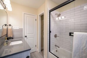 Hair dryer, towels, soap, toilet paper - Perfect base camp house with basement game room, and large deck! Close to KU (Lawrence)
