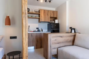 Apartment, Balcony, Garden View | Living area