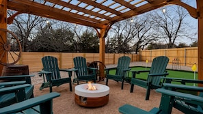 Luxury House | Property grounds - Creekview Drive (Round Rock)