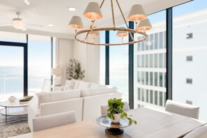 Dining - Luxury Corner Beachfront Condo w/ Lazy River, Water Slide & Gulf Views | BEACHBALL PROPERTIES (Gulf Shores)