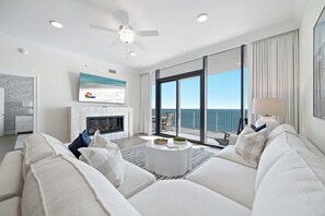 Smart TV - Luxury 18th Floor Beachfront Condo w/ Pools & Lazy River | BEACHBALL PROPERTIES (Gulf Shores)