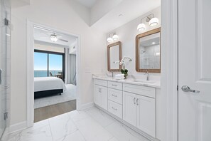 3 bedrooms, iron/ironing board, free WiFi, bed sheets - Luxury 18th Floor Beachfront Condo w/ Pools & Lazy River | BEACHBALL PROPERTIES (Gulf Shores)