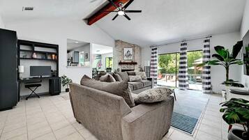 Rumah Mewah, kolam renang pribadi | Area keluarga