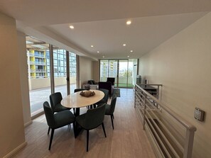 Interior - Spacious City View 3BR Loft Apartment | Parking*2 (Mascot)
