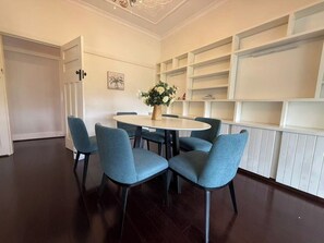 Dining - Comfortable 3BR House Unit in Chatswood w/Parking (Chatswood)