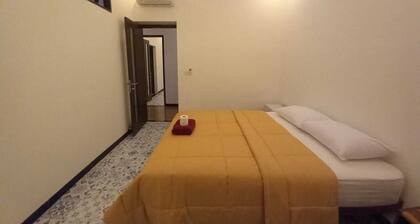 Rumah WJ Room and Suites