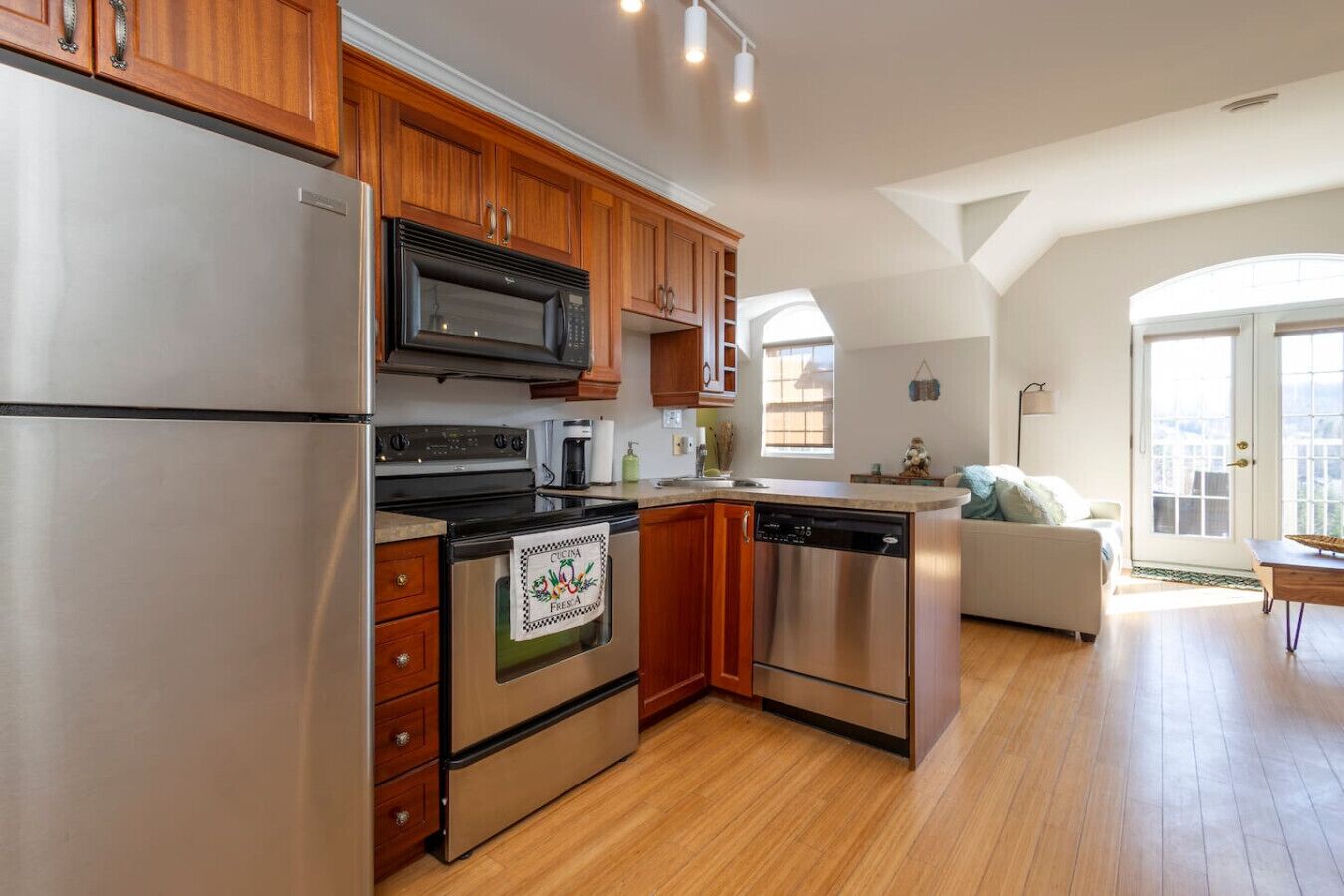 Fridge, coffee/tea maker, cookware/dishes/utensils