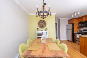 Dining - The Zen Haven - Piedmont (Piedmont)