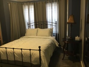 Room - Comfortable and Cozy Apartment Near Historic McKennon Park and Avera Hospital (Sioux Falls)