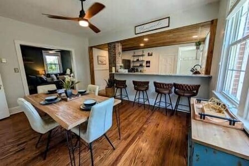 Historic Powhatan Retreat | Walk to Restaurants & Distillery