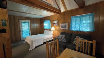 Bügeleisen/Bügelbrett, WLAN, Bettwäsche