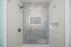 Shower, hair dryer, towels, soap - Fully renovated 2BR/2BA within walking distance to the beach and so much to do! (Hilton Head Island)