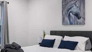 Comfort huis, 4 slaapkamers, patio | Een strijkplank/strijkijzer, gratis wifi