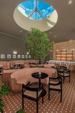 Dining - Crosby 31 | Signature Skyline Residence (Miami)