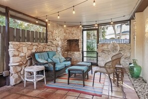 Terrace/patio - Beach Path • Pools • Courts • Fenced Yard • Bikes (Cape Canaveral)