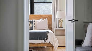 Fer et planche Ă repasser, Wi-Fi, draps fournis